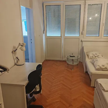 Апартаменти Valeria *